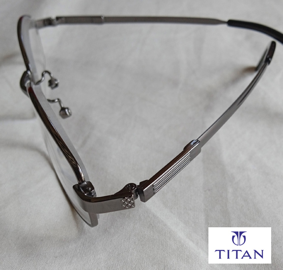 แว่นตา TITAN ของแท้ แบรนด์ดัง