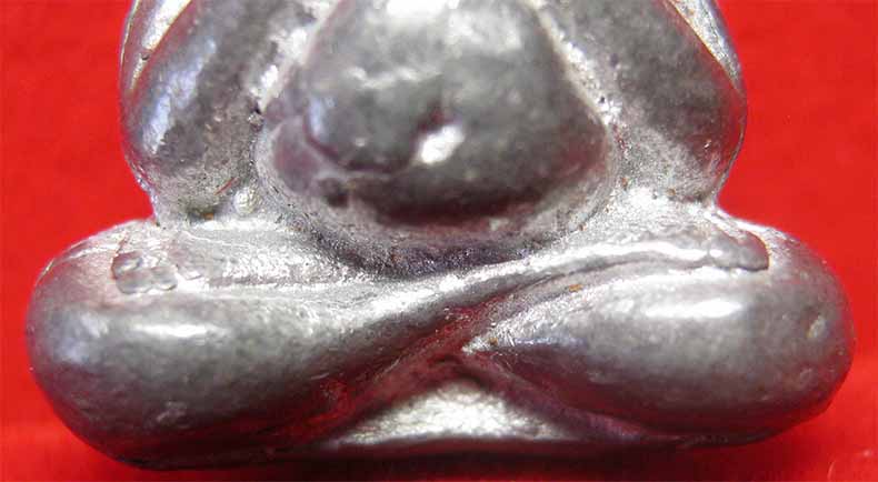 พระปิดตา หลวงพ่อสาคร วัดหนองกลับ เนื้อชินตะกั่ว หลังยันต์ห้า (รุ่นแรก) ปี2537*257