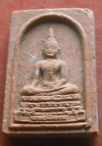 ผงพระพุทธเก่าๆ หลวงพ่อสมพงษ์ วัดใหม่ปิ่นเกลียว จ.นครปฐม 