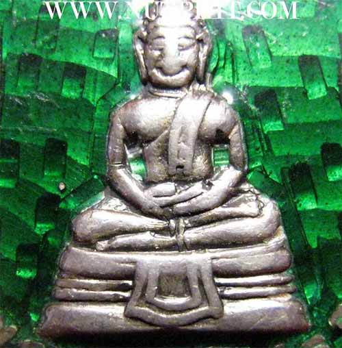 พระพุทธโสธร เนื้อเงินลงยาสีเขียว พ.ศ.๒๔๙๗+บัตรรับรองพระแท้*270