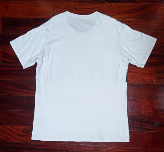 เสื้อยืด Uniqlo UTGP StarWars ของแท้ หายากมาก แต่ขายถูกๆครับ