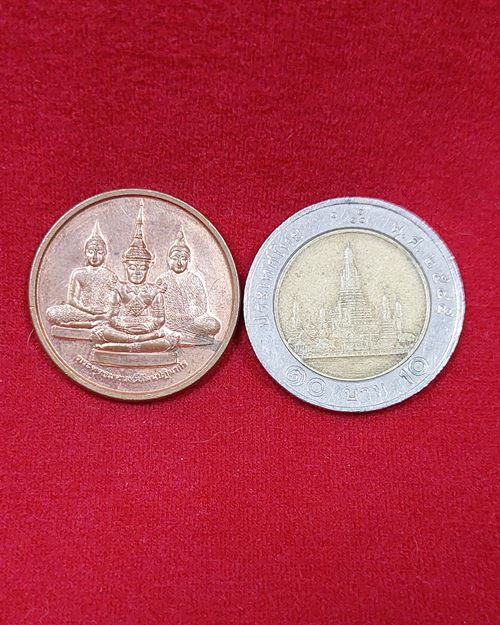 เหรียญพระแก้วมรกตสามฤดู ที่ระลึกครบ30ปี วัดพุทธนิมิต อ.ตาคลี จ.นครสวรรค์ ปี2538