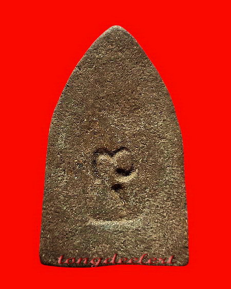 พระหลวงพ่อทวดนวล วัดตุยง จ.ปัตตานี รุ่นแรก ปี 2507 เนื้อว่าน สวยมากค่ะ