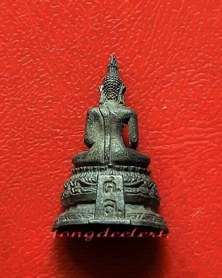 พระชัยวัฒน์มวก. หลวงพ่อนารถ วัดศรีโลหะราษฎร์บำรุง จ.กาญจนบุรี เนื้อนวโลหะ สวยมากค่ะ