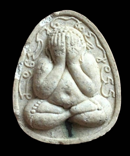 ปิดตาจัมโบ้เนื้อขาว ตะกรุดเงิน หลวงปู่วิเวียร วัดดวงแข