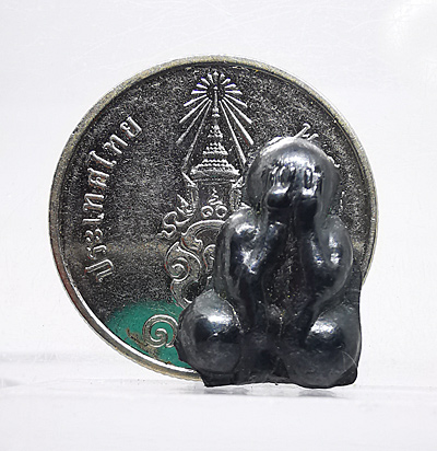 **วัดใจ!! 60 บาท** พระปิดตาเนื้อเมฆพัตร ไม่ทราบที่ครับ