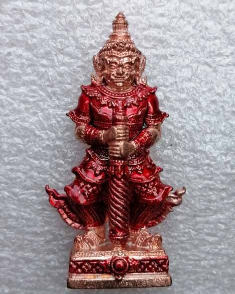 ท้าวเวสสุวรรณ หลวงพ่อทอง วัดบ้านไร่ จ.นครราชสีมา รุ่น "ยกฐานะ ทองนำโชค" ปี 2564 เนื้อทองแดงลงยาแดง