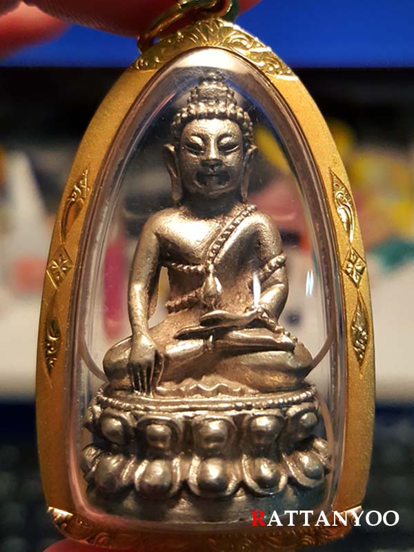 พระกริ่ง หลวงพ่อคูณ ทิ้งทวน เนื้อเงิน พร้อม บัตร