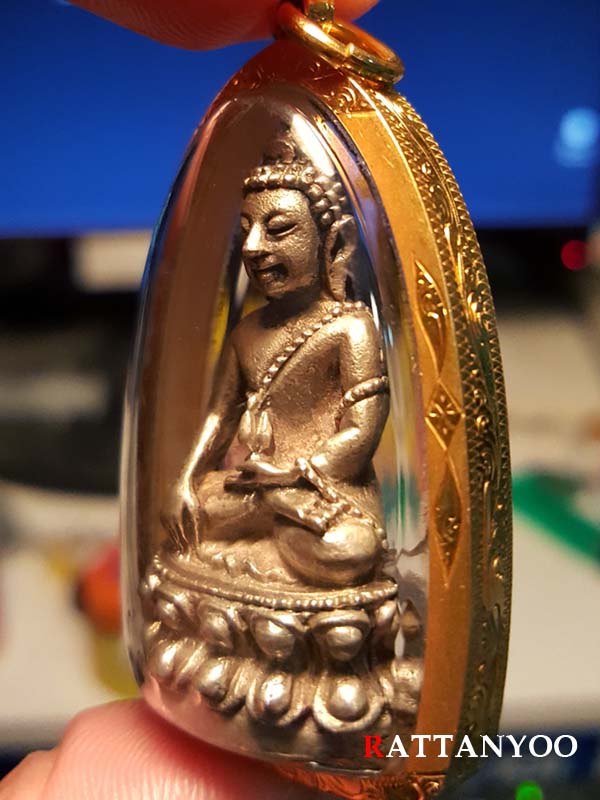 พระกริ่ง หลวงพ่อคูณ ทิ้งทวน เนื้อเงิน พร้อม บัตร