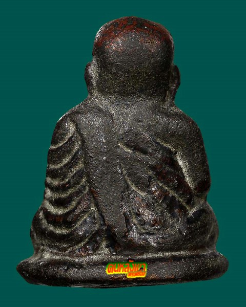 หลวงพ่อเงิน วัดบางคลานใต้ รุ่น ปืนแตก ปี 28 พิมพ์นิยมเศียรโต ก้น ช ยันต์ อุ (นิยม)