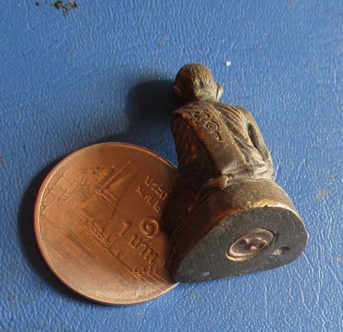 รูปหล่ออุดกริ่ง พระครูอรรถจริยานุกูล วัดเนินยาว  จ.สระบุรี