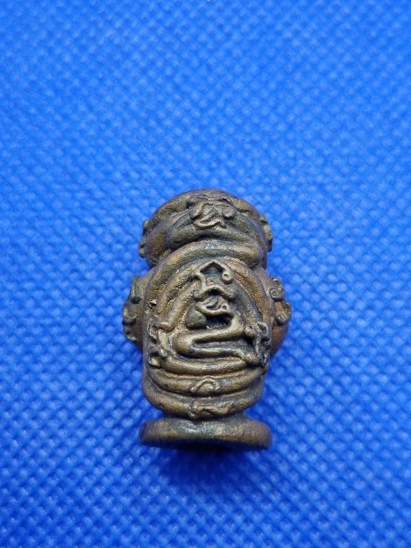 พระปิดตาในครรภ์ รุ่นเลื่อนสมณศักดิ์ พ่อท่านซุ่น วัดบ้านลานควาย จ.ปัตตานี