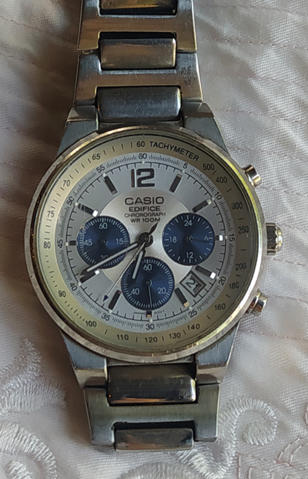 Casio Edifice ของแท้ โครโนกราฟ หน้าขาว วงฟ้า