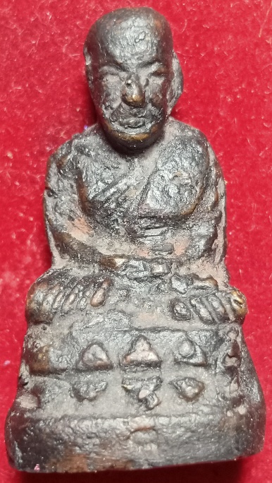 หล่อบัวรอบหลวงปู่ทวด ปี 05 วัดคอกหมู