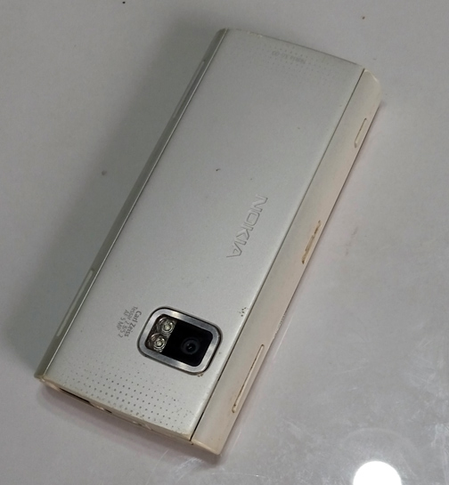 NOKIA X6-00 หายากนะรุ่นนี้ สวยๆ เอาไว้สะสม