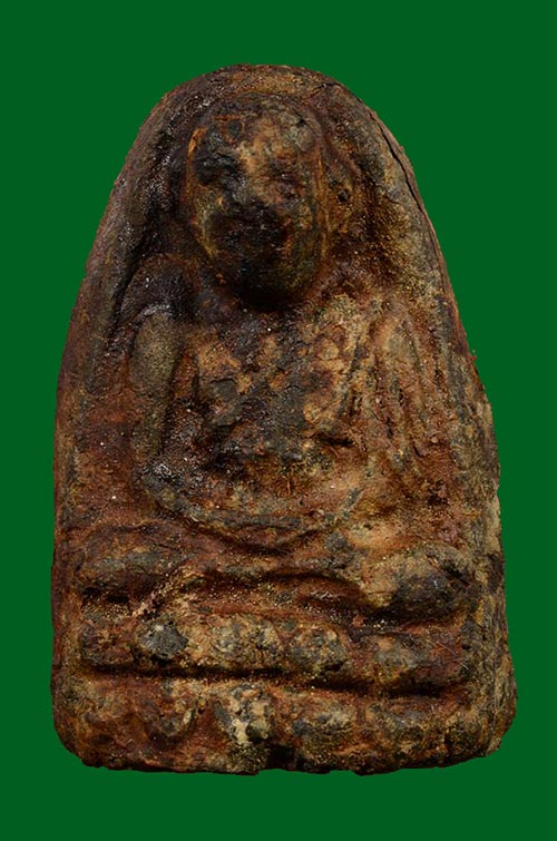 หลวงปู่ทวด ปี2505 เนื้อว่าน (พิมพ์จัมโบ้ แจกกรรมการ หายากมา สร้างน้อย หลังมีโค๊ดปั๊มยันต์ ฝังแร่)