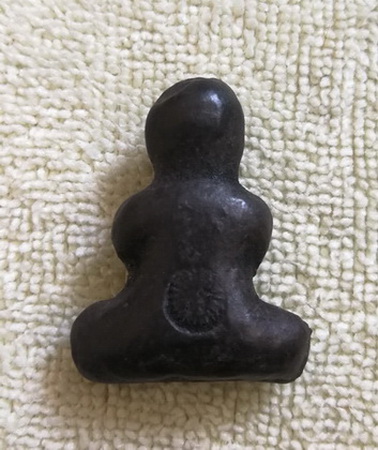 พระปิดตาชุดเรือบรื๋อ เนื้อผงคลุกรัก วัดสะพานสูง จ.นนทบุรี