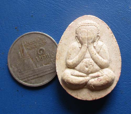 พระปิดตาเนื้อผง  วัดกระโดงทอง  จ.อยุธยา  ปี2542