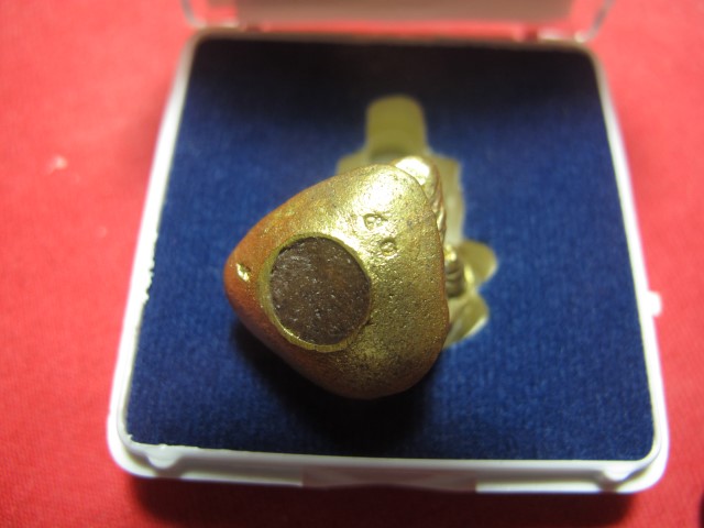  รูปหล่อหลวงปู่สอ ขันติโก วัดโพธิ์ศรี นครพนม เบ้าทุบสภาพสวย เดิมๆแท้ๆ เนื้อทองทิพย์ 