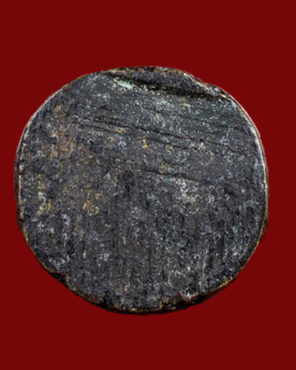 รูปหล่อโบราณกรมหลวงชุมพร ปากน้ำกระแส ปี 2512 พิมพ์นิยม มีกระเป๋า หลวงปู่ทิม วัดละหารไร่ ปลุกเสก