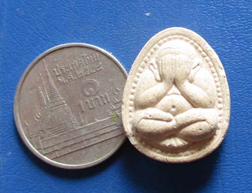 พระปิดตาเนื้อผง   วัดเนินสุทธาวาส  จ.ชลบุรี ปี2540