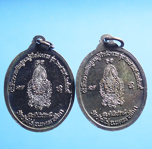 หลวงพ่อคูณ เนื้อทองแดง รุ่นสันติพิทักษ์ วัดบ้านไร่ นครราชสีมา ปี 2539 ที่ระลึกนักศึกษาหลักสูตรผู้กำก