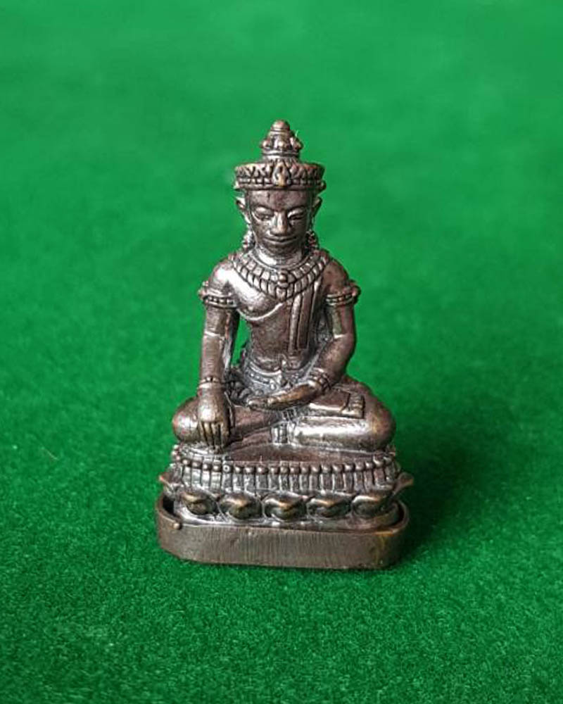 พระกริ่งชัยวัฒน์ จอมสุรินทร์มหาเศฐษฐี(โค้ดเลเซอร์ใต้ฐาน) หลวงปู่หงษ์ จ.สุรินทร์**เคาะเดียว**2**