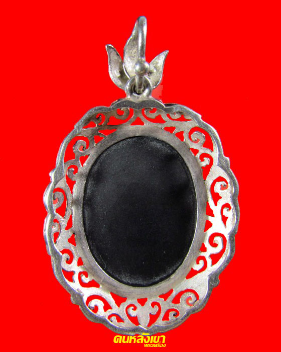 รัชกาลที่ 5 เนื้อนิลแท้ แกะ เจียรไน งานจิวเวลลี่  กรอบเงินแท้ ลายฉลุ สวยงาม 