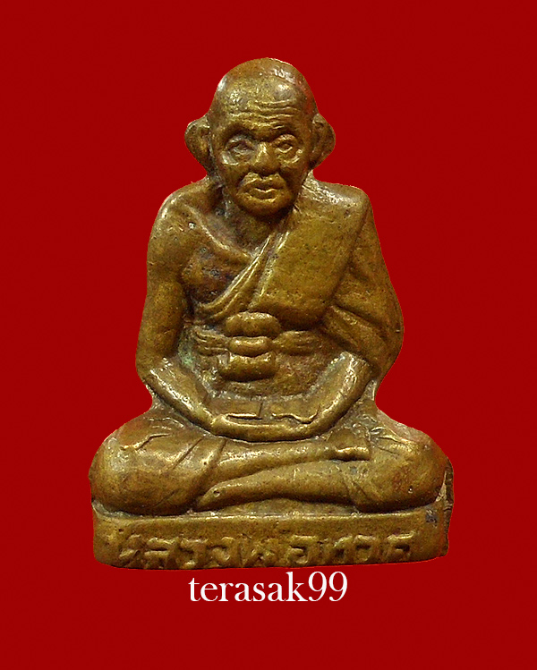 รูปเหมือนปั๊มหลวงปู่ทวด(วัดช้างให้) อ.เชื้อ วัดสะพานสูง ปี2505 เนื้อทองเหลือง สวยๆ