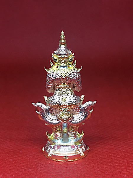 ท้าวเวสสุวรรณ พิมพ์หน้ายักษ์ วัดดอนแก้ว เชียงใหม่