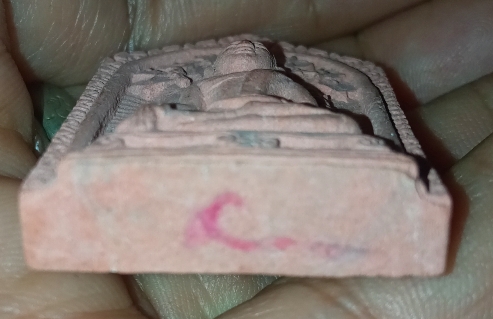 พระปรกโพธิ์เสาร์ห้าหลังรูปเหมือนหลวงปู่นามวัดน้อยชมพู่เนื้อแดง