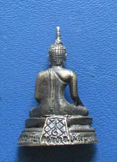 รูปหล่อหลวงพ่อโต วัดจอมคีรีนาคพรต  จ.นครสวรรค์