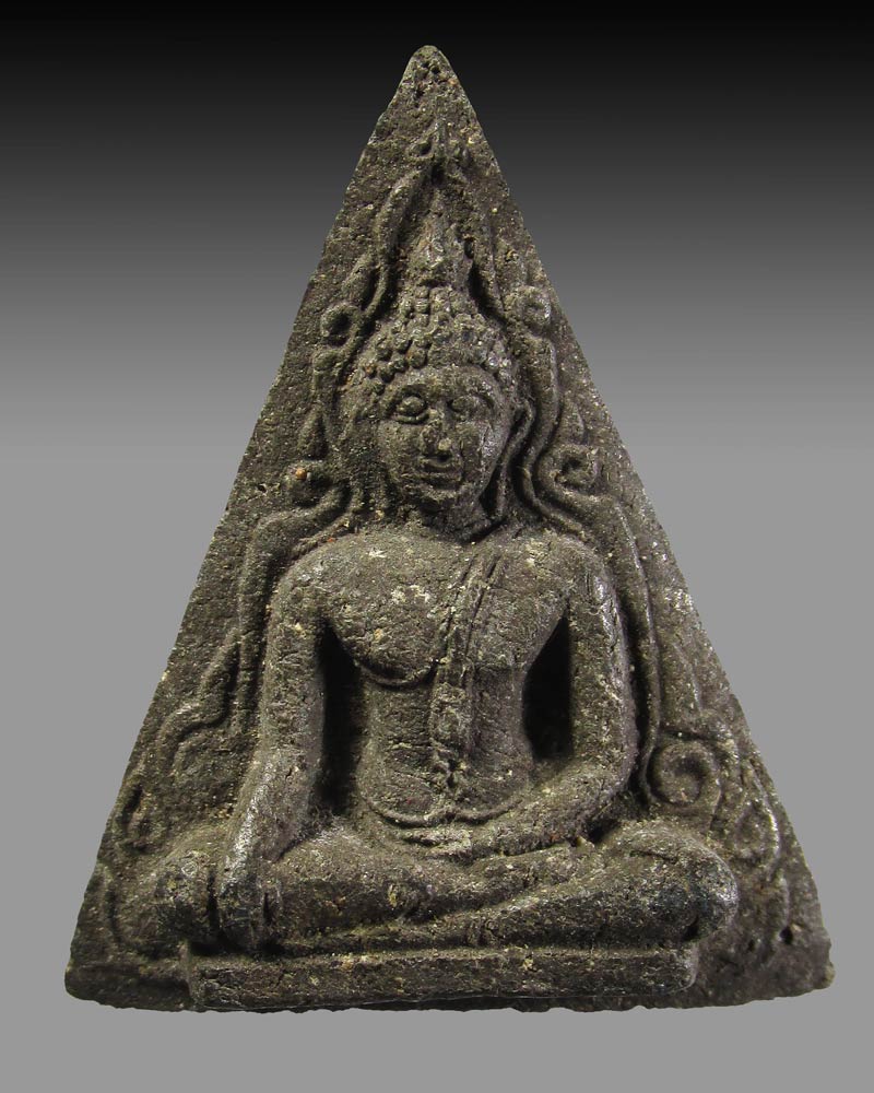 พระนางพญางิ้วดำ วัดมาบไผ่ อ.บ้านบึง จ.ชลบุรี ปี 2520(หลวงปู่แหวนแผ่เมตตา)