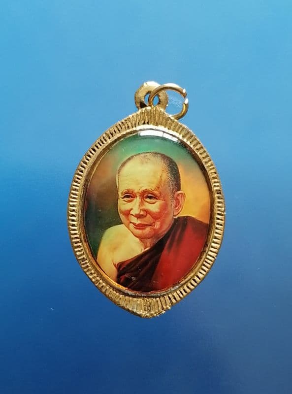 ล็อกเก็ต ญสส ฉลองครบ 100 ปี พระสังฆราช ปี 2556