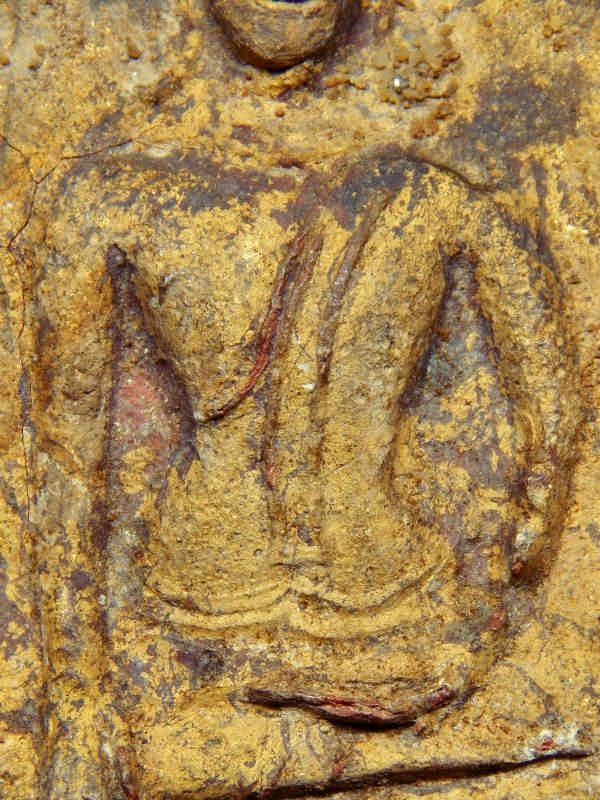 พระท่ากระดานหูช้าง เนื้อชินตะกั่ว จ.กาญจนบุรี กรุวัดเทวสังฆาราม(วัดเหนือ) No.05