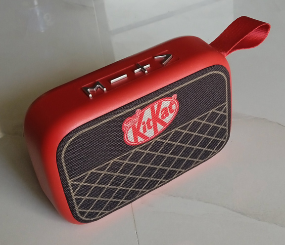 ลำโพงบลูทูธ KITKAT ของแท้ เสียงดี เอามาปล่อยต่อถูกๆ แบ่งปันกันครับ