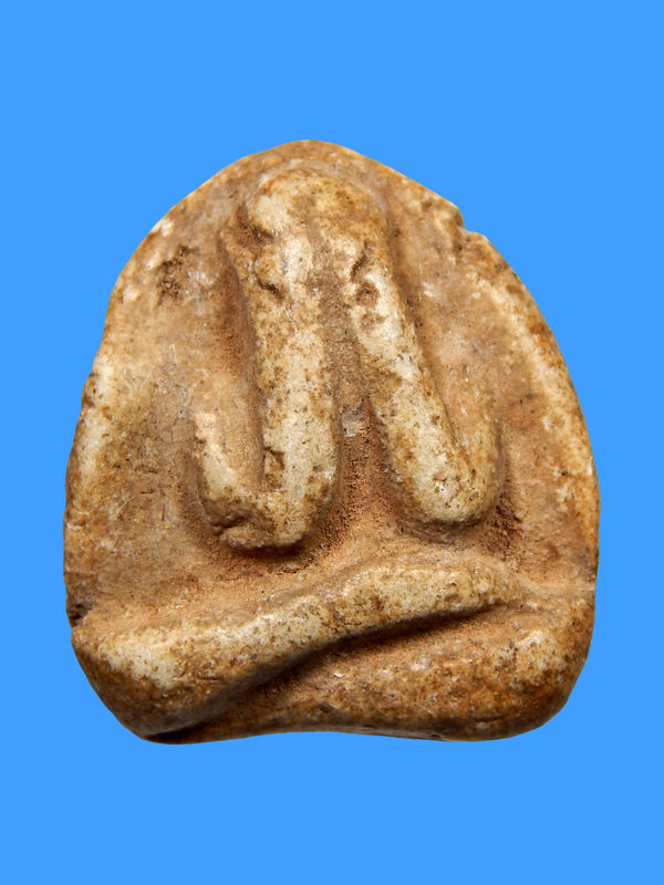 พระปิดตา เนื้อผงพุทธคุณ กรุวัดอัมพวา กรุงเทพฯ