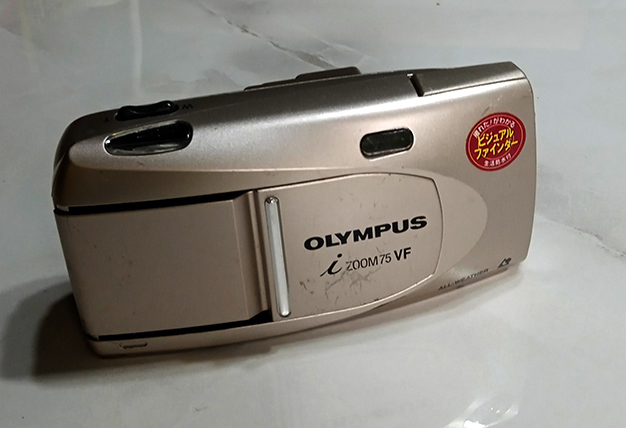 กล้อง OLYMPUS iZoom75 อย่างสวยเลย