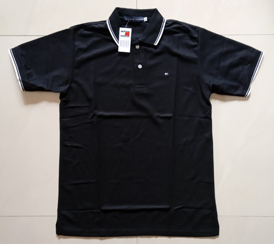 ของใหม่ เสื้อ TOMMY HILFIGER เบอร์ L สีดำ ป้ายห้อย