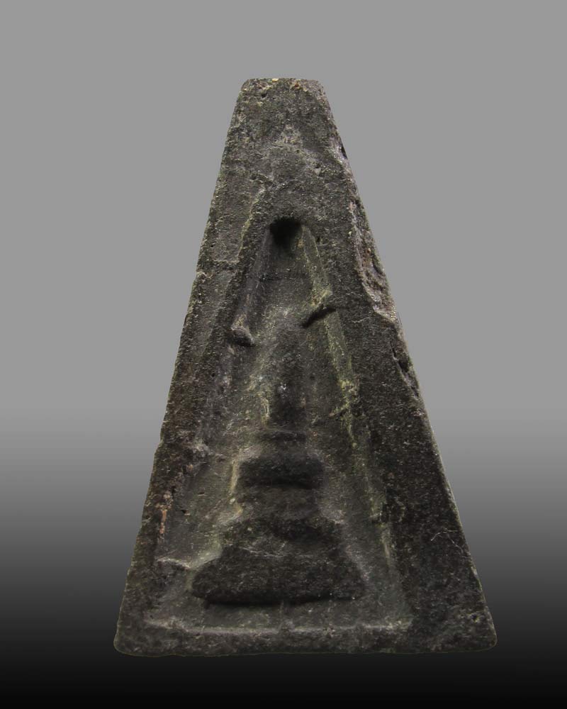 พระอู่ทองออกศึก (พิมพ์ผงสุพรรณ)รุ่นจงอางศึก วัดพระศรีรัตนมหาธาตุ สุพรรณบุรี ปี 2510