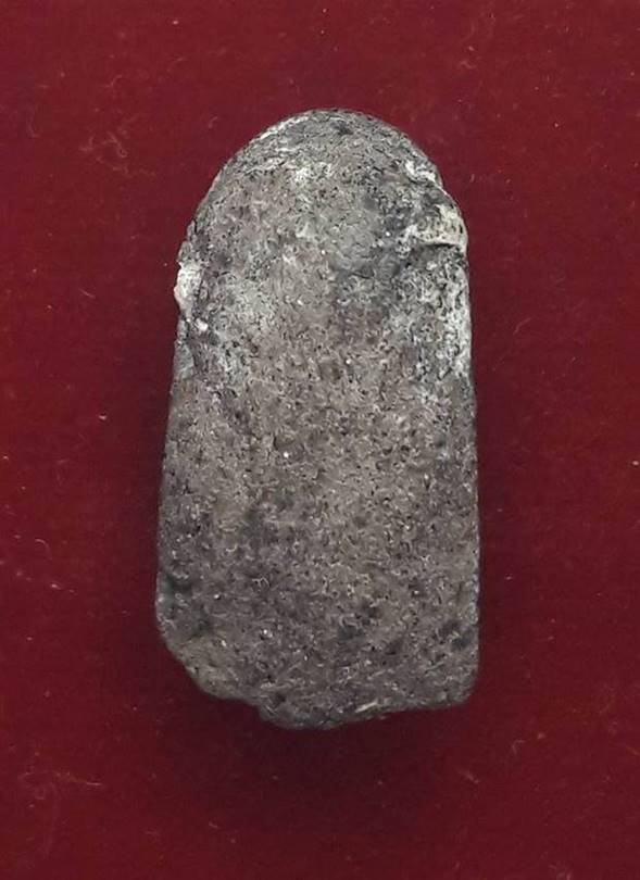 หลวงพ่อทวด เนื้อว่าน พิมพ์พระรอด ฝังตะกรุด 