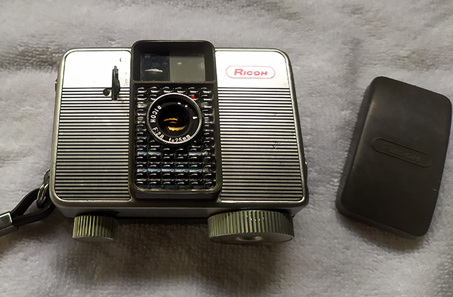 กล้อง RICOH ของแท้ หายากมากตัวจริง สวยๆเอาไว้สะสมครับ