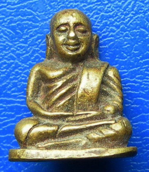 รูปหล่อหลวงพ่อเงิน วัดบางคลาน.............(D-1)