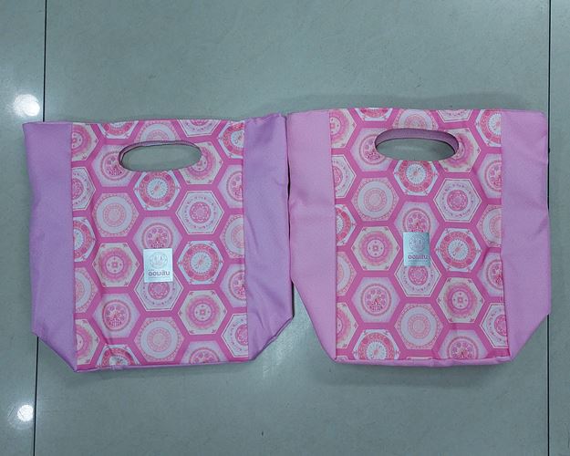 กระเป๋าผ้าเก็บความร้อน-ความเย็น จากธนาคารออมสิน สูง11.5xกว้าง12นิ้ว (สภาพไม่ได้ใช้)