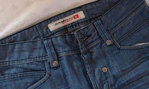 ยีนส์ DASH JEANS ของแท้ ทรงสวยดูดี ดีไซน์ปลีกย่อยแต่ละจุด detail สวยมาก