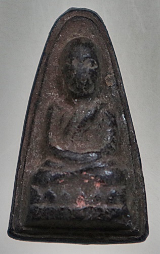 หลวงปู่ทวดเนื้อดินเผา วัดช้างให้ ปี 2513 (ผสมผงว่านหลวงปู่ทวด ปี2497) สร้างโดยพระครูใบฎีกาขาว