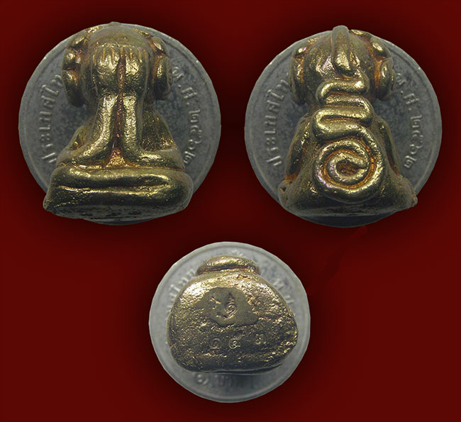 ปิดตาหล่อรุ่นแรก เนื้อทองระฆัง หลวงพ่อชัช วัดบ้านปูน อยุธยา