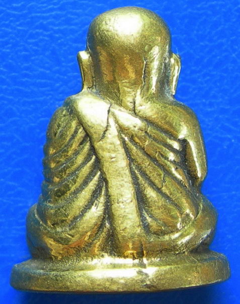 รูปหล่อหลวงพ่อเงิน วัดบางคลาน..........(A-6)