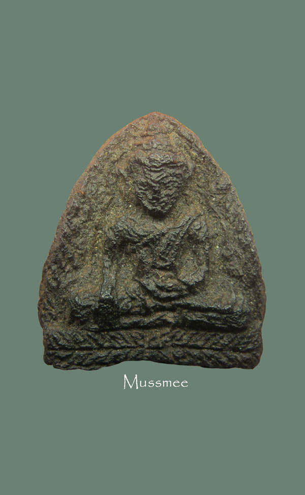 พระผงว่านจำปาสัก (พิมพ์หลวงพ่อโต) ของดีที่คนยุคเก่าเชื่อถือในพุทธคุณครับ ### เคาะเดียว ###