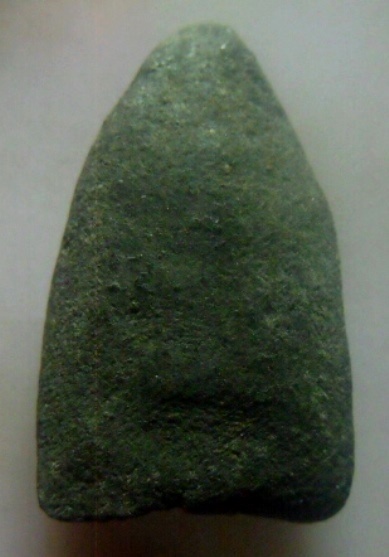 **วัดใจ**หลวงปู่ทวดเนื้อว่าน พิมพ์ใหญ่ ใต้ฐานมีรูเสียบ เก่าๆ ไม่ทราบที่**สวยๆ